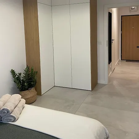 Tram Apartment